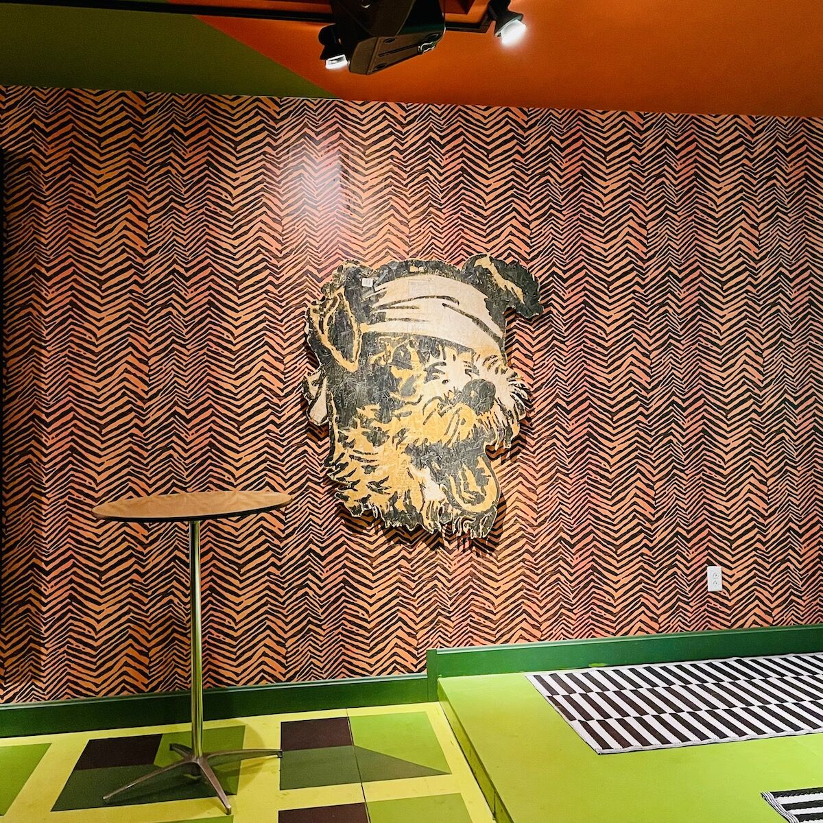 tim's chrome bar stage